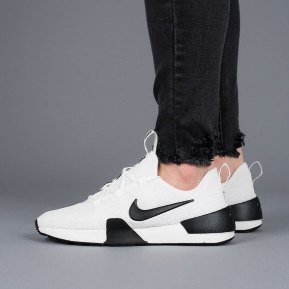 nike ashin trainers black